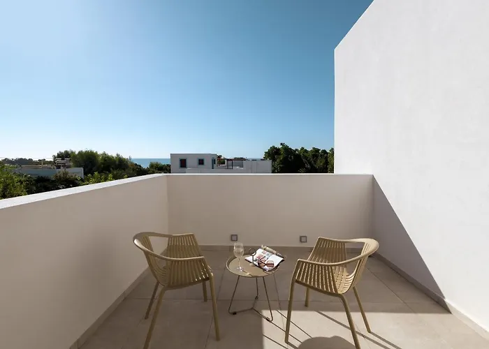 Bianco - Adam Villa *